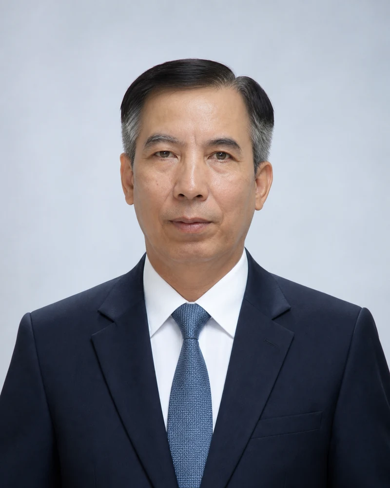 Chân dung Mục sư Hoàng Văn Luân